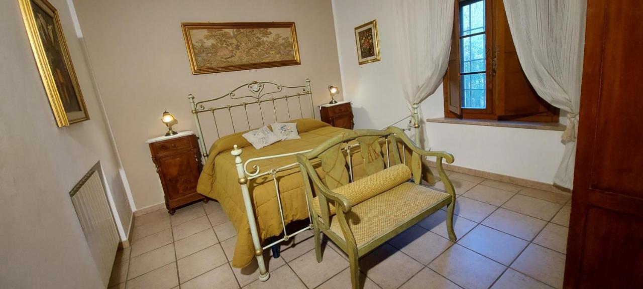 סיינה Agriturismo Il Colle מראה חיצוני תמונה