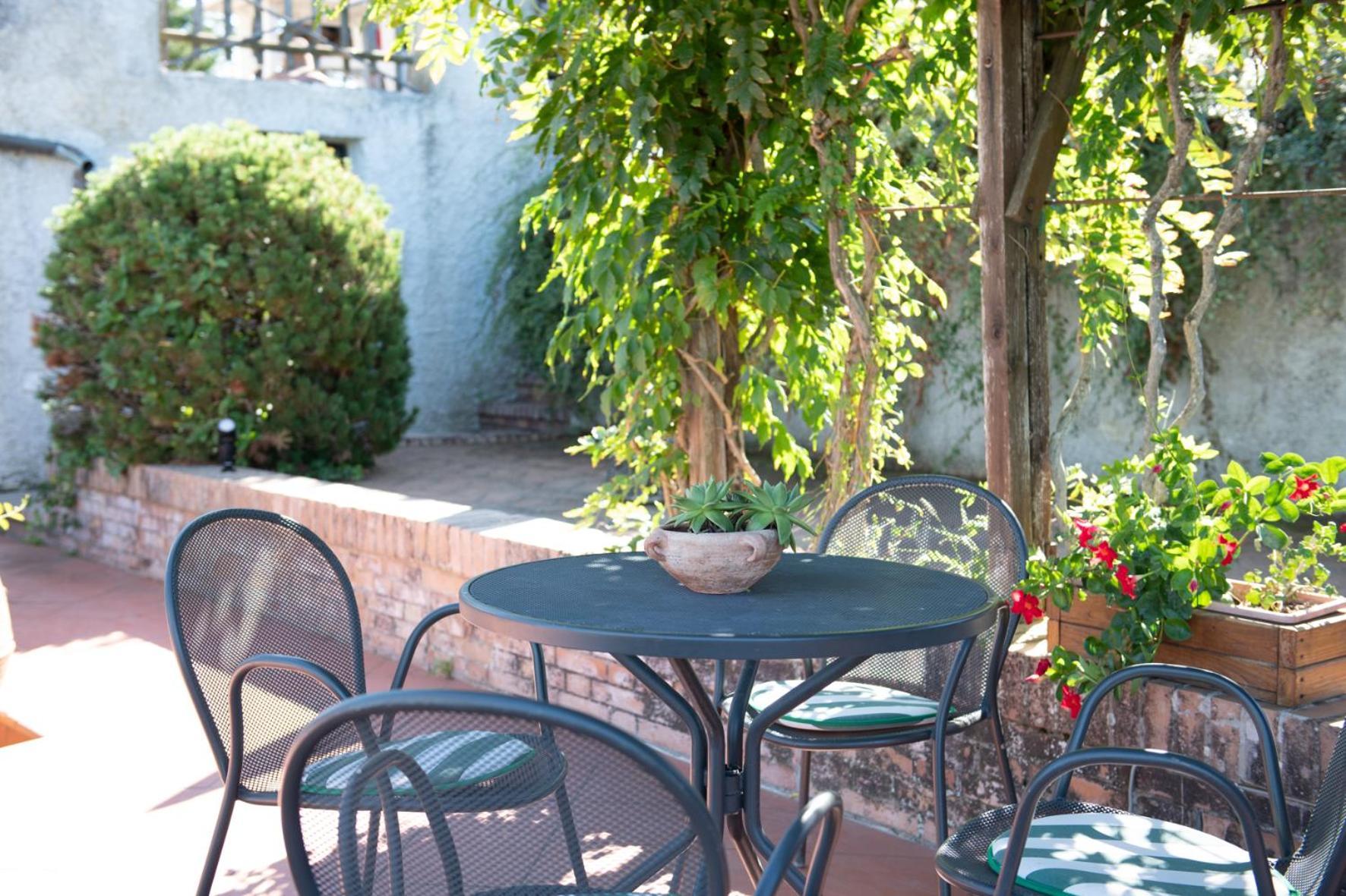 סיינה Agriturismo Il Colle מראה חיצוני תמונה