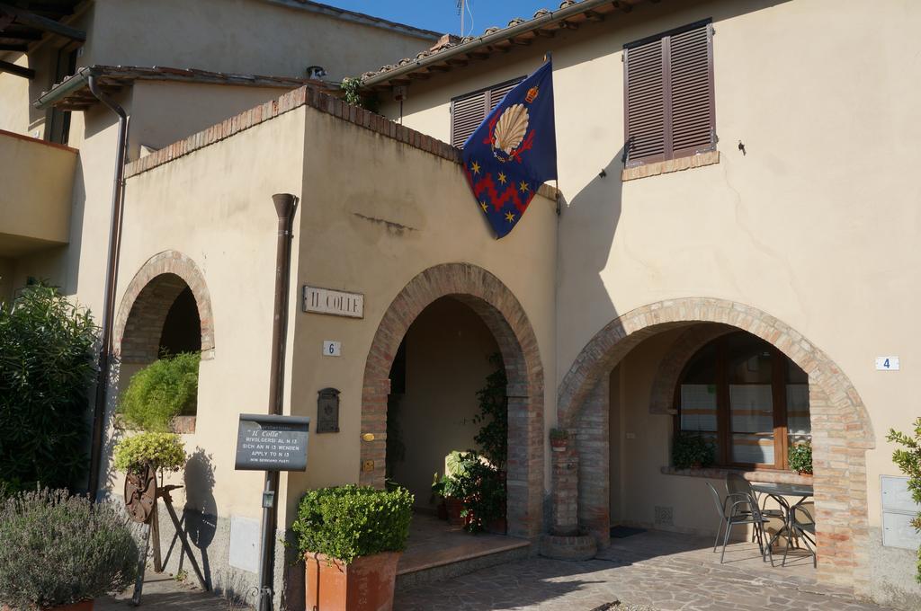 סיינה Agriturismo Il Colle מראה חיצוני תמונה